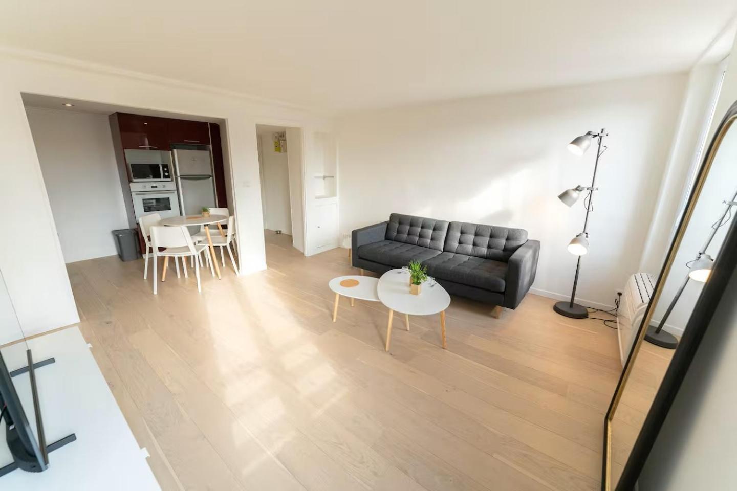 Apartment Fc Beau Et Spacieux 2p En Plein Coeur De