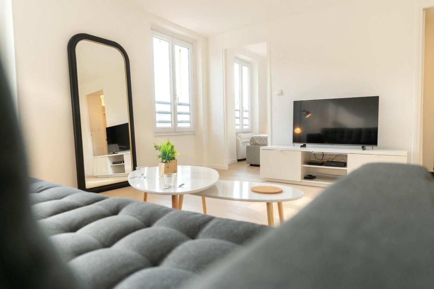 Apartment Fc Beau Et Spacieux 2p En Plein Coeur De