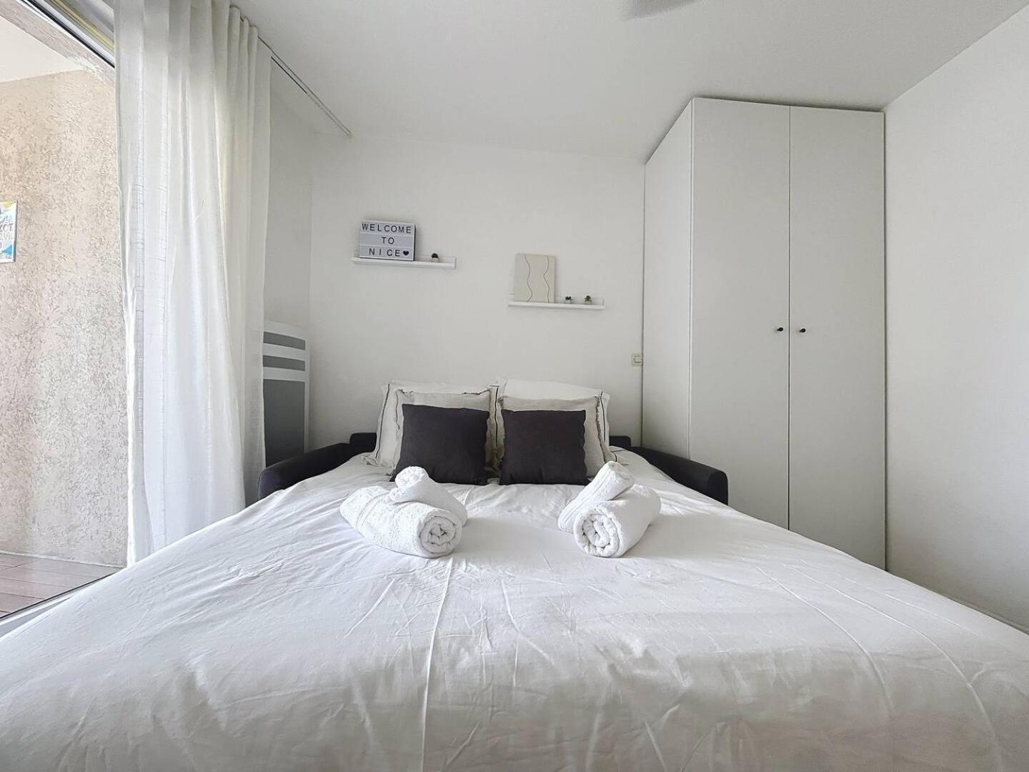 Apartment Neuf Avec Terrasse Et Apercu Nice