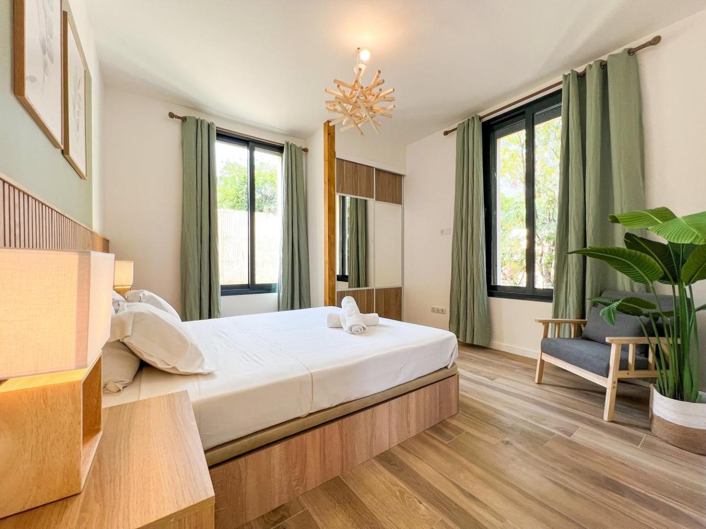 Villa Moderne Pour 8 Personnes - Vue Sur !