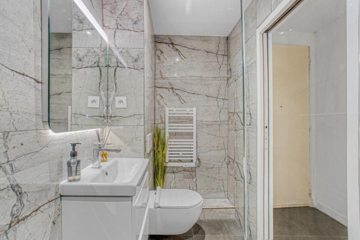 Design, Calme & Gare A 5 Min A Pied Apartment Nice