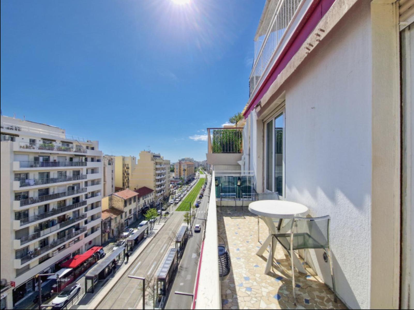 T4 Centre-ville - Vue Sur *