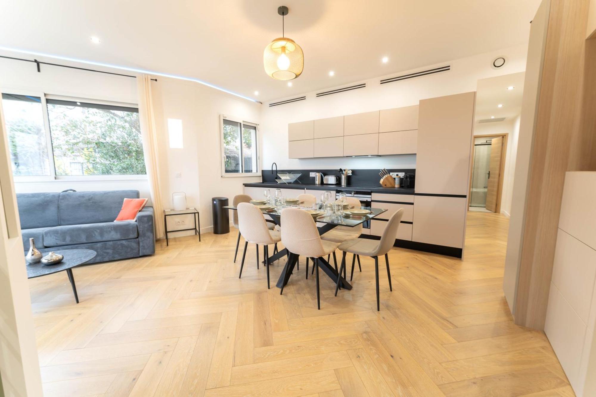 Magnifique Avec Piscine Et Jardin Apartment Nice