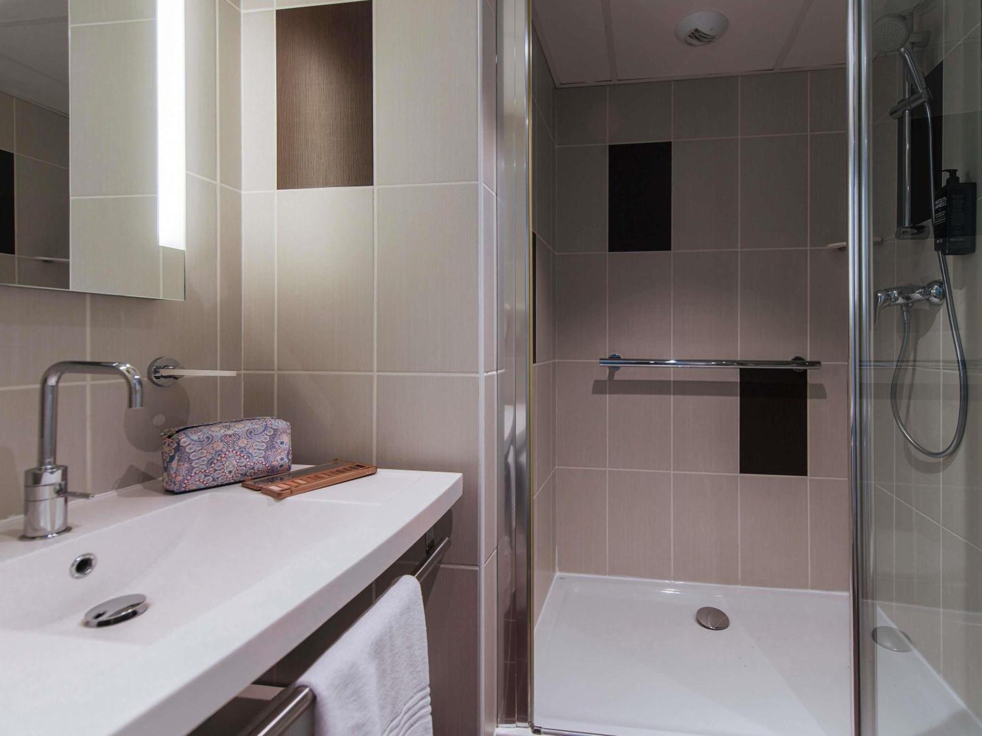 Ibis Styles Aeroport Arenas 3* Nice