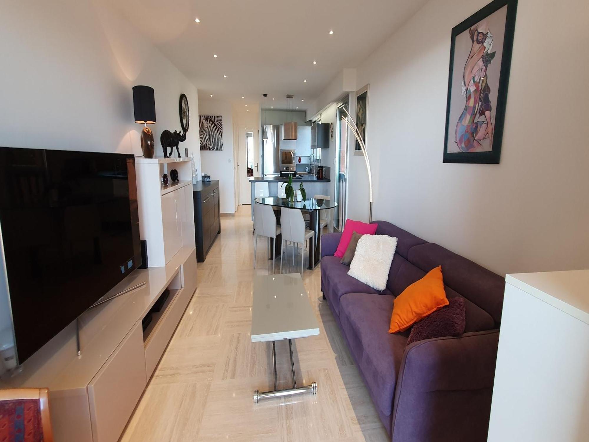 Apartment In Nice With Sea Views Villa