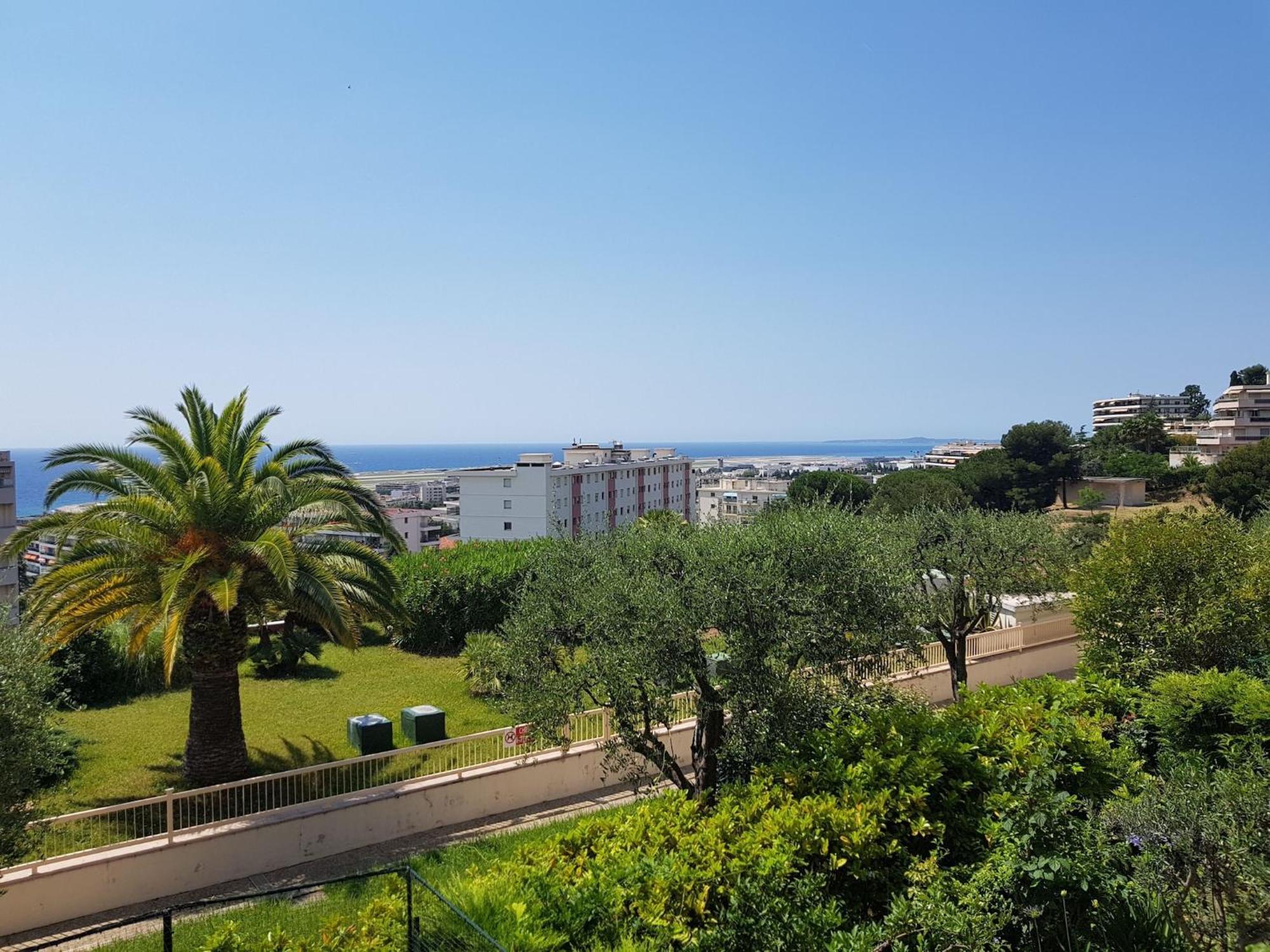 Apartment In Nice With Sea Views Villa