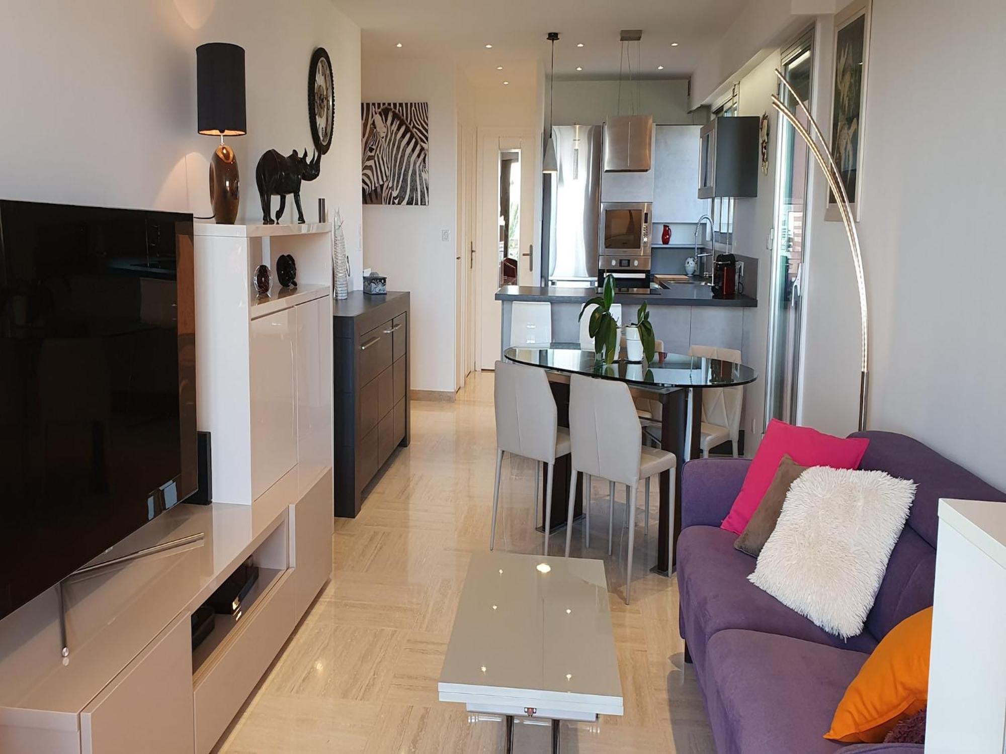 Apartment In Nice With Sea Views Villa *