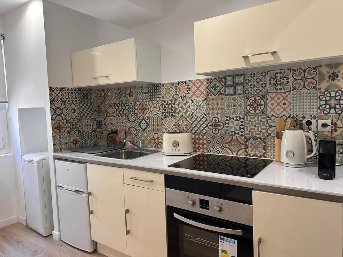 Rénové Vieux Appartement *