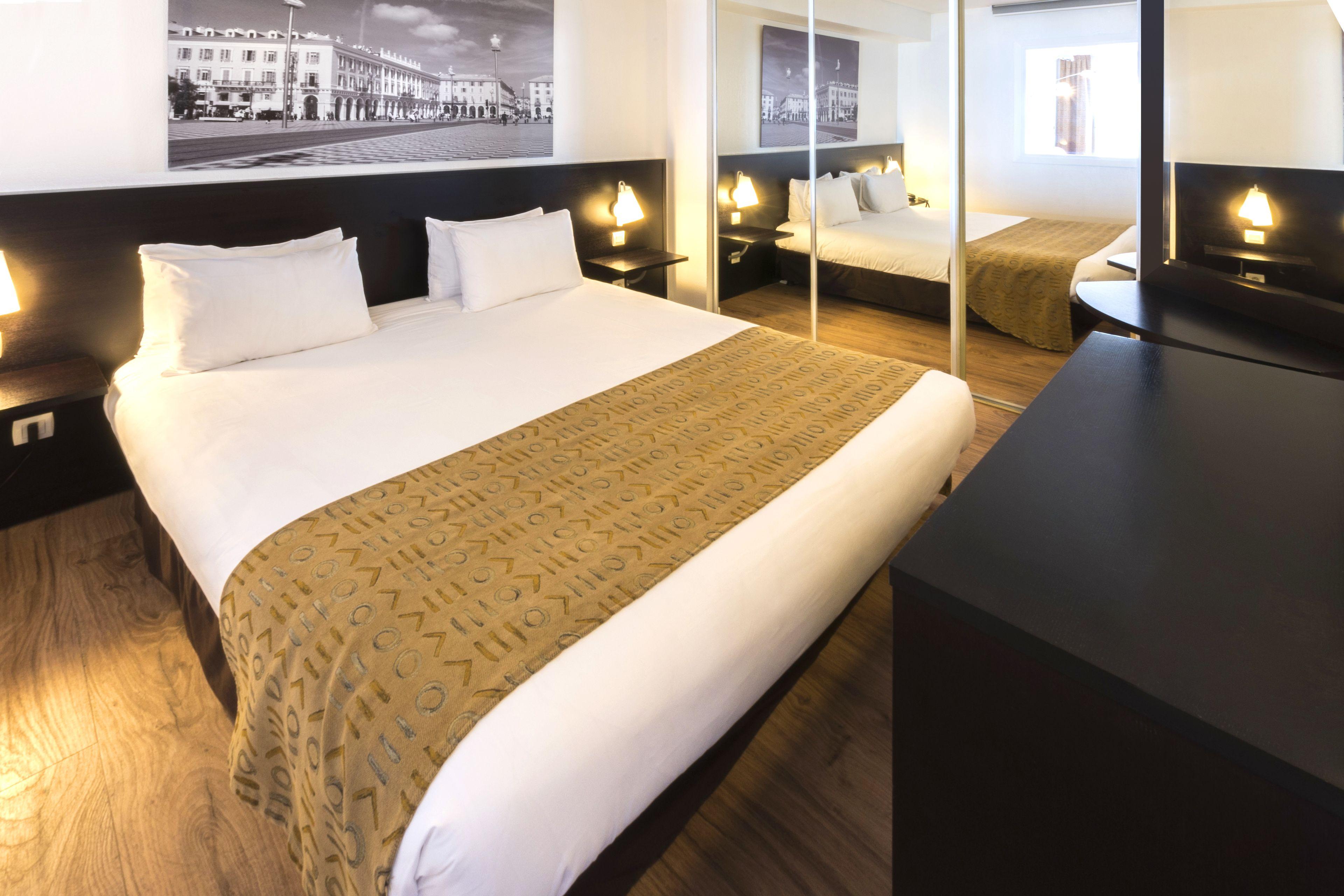 Adagio Promenade Des Aparthotel 4*
