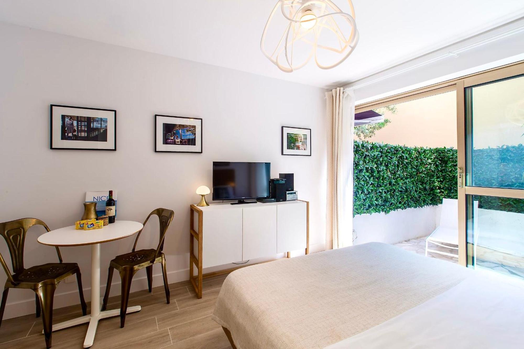 Centre Promenade Golden Square Terrace 1 Min Walk To The Beach Ac *