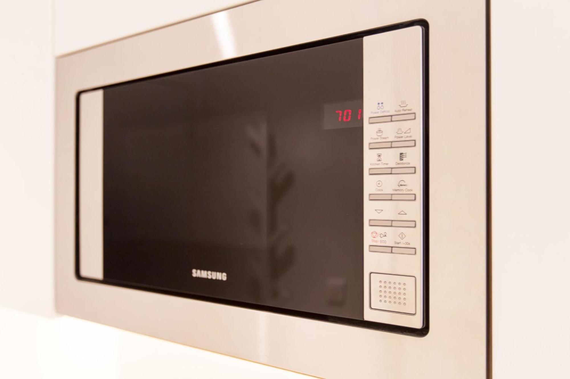 Apartment Centre Promenade Golden Square Terrace 1 Min Walk To The Beach Ac *