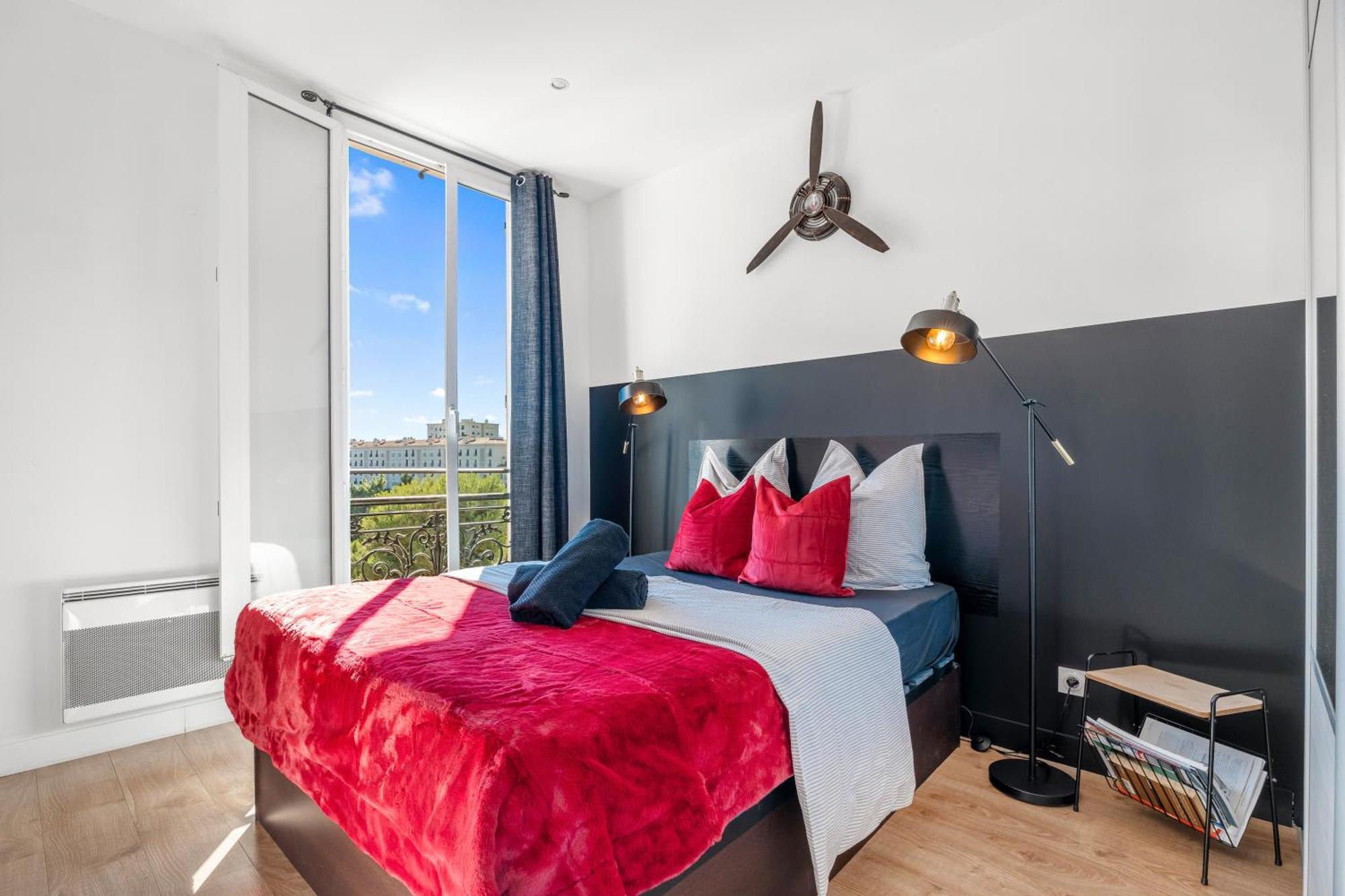 Renting - Cambrai - Luxurious Sea View Terrasse - King Bed - Parking - Ac - Fully Equipped Apartment Nice