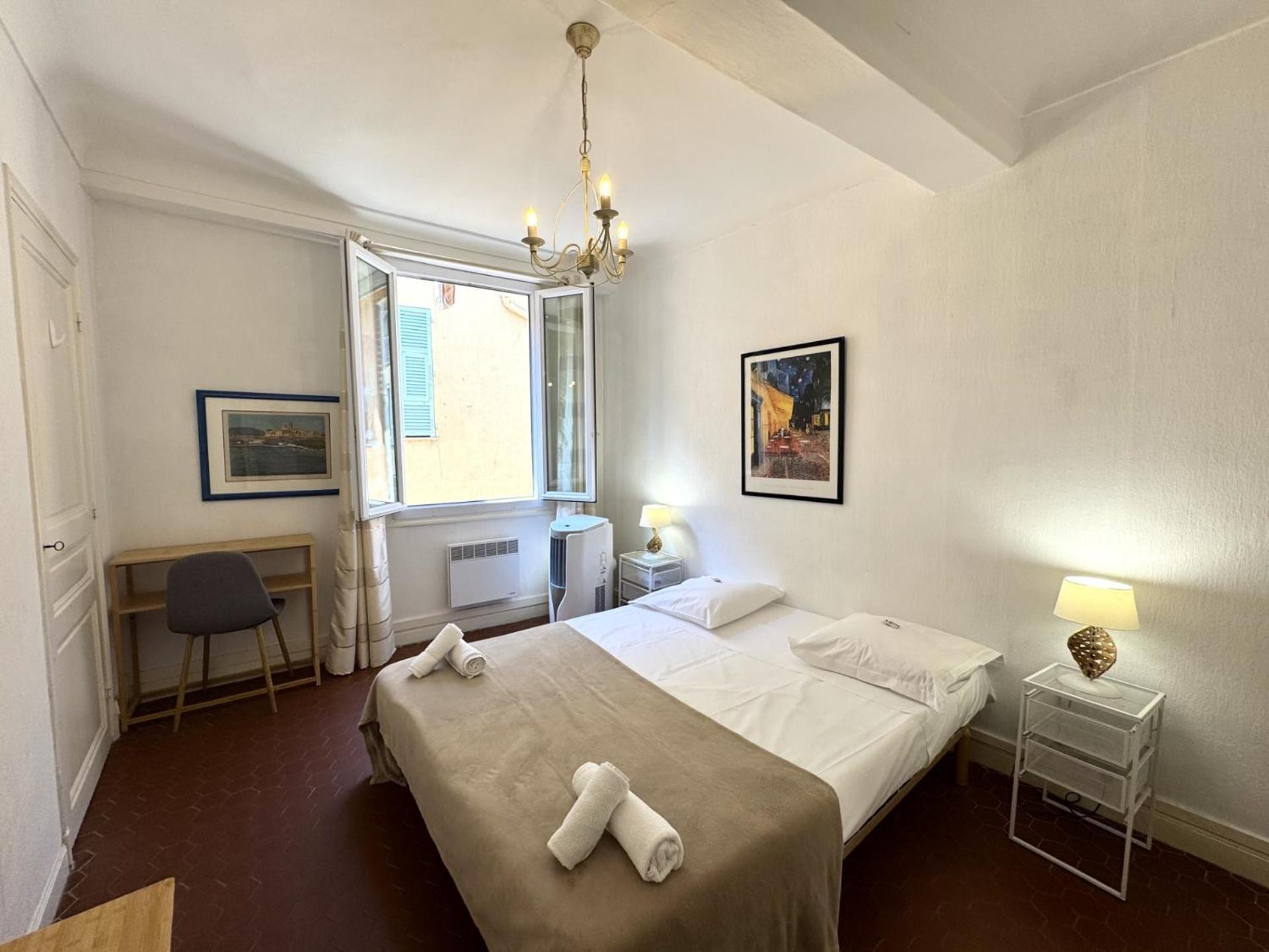 Apartment Riviera - Barillerie 4 - 3 Pieces - Old Town Promenade