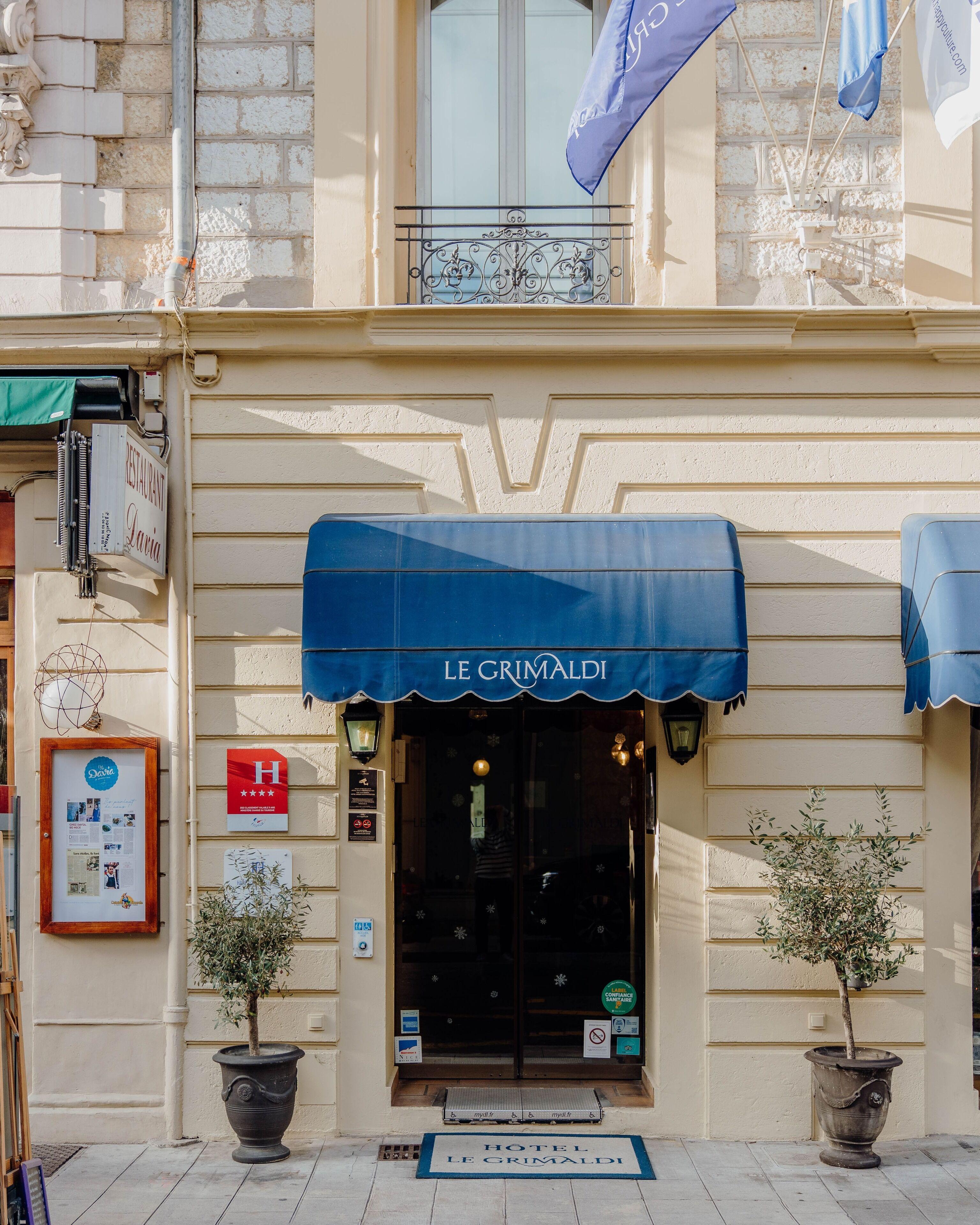 Hotel Le Grimaldi By Happyculture 4*