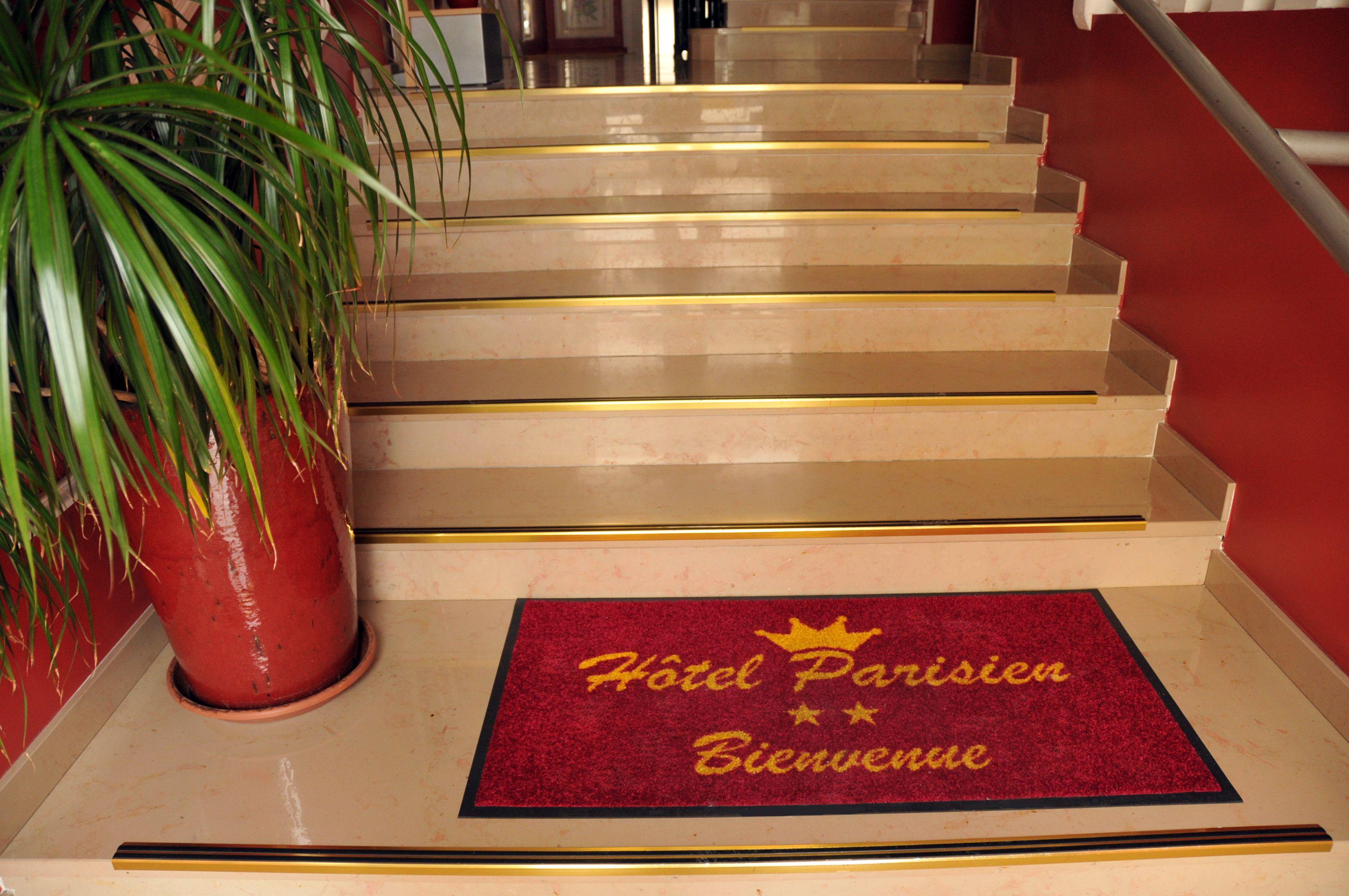 Hotel Parisien 3*