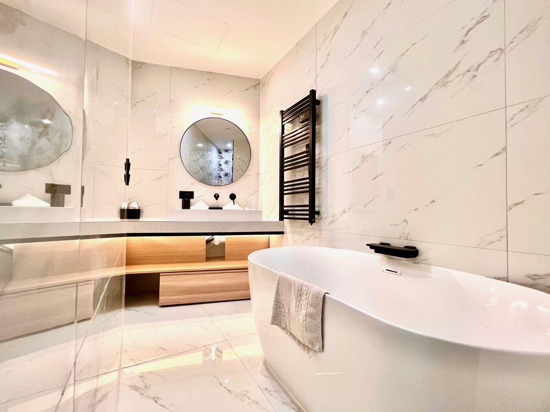 Hotel Riviera - Grimaldi - Promenade Des Nice