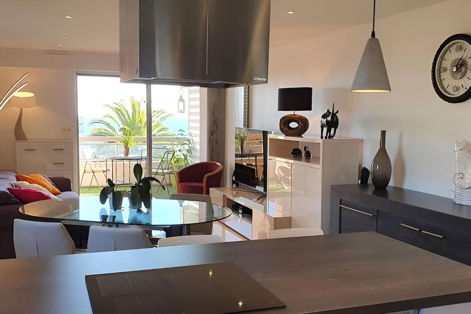 Casa-martine Vue Sur Et Parking Prive Apartment