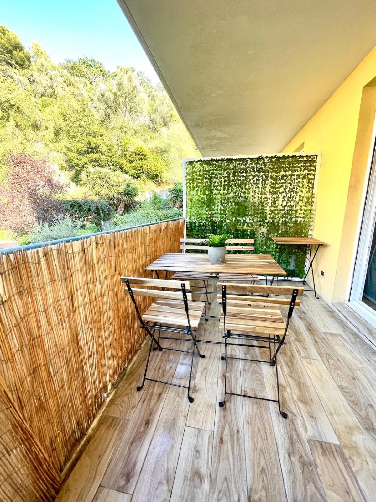 Peaceful In With Terrace, Parking Nice