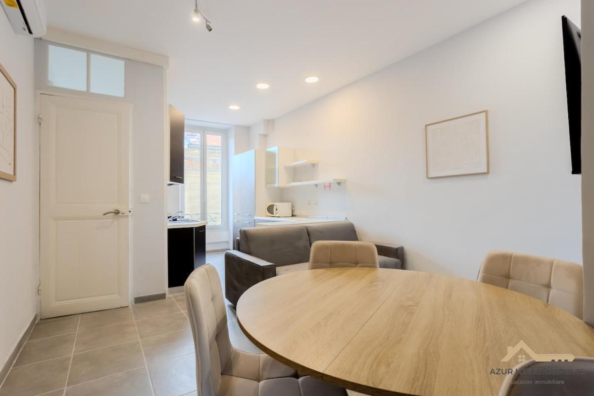 Nice Pauliani 2, 3 Pieces Proche Coulee Verte Avec Climatisation Nice