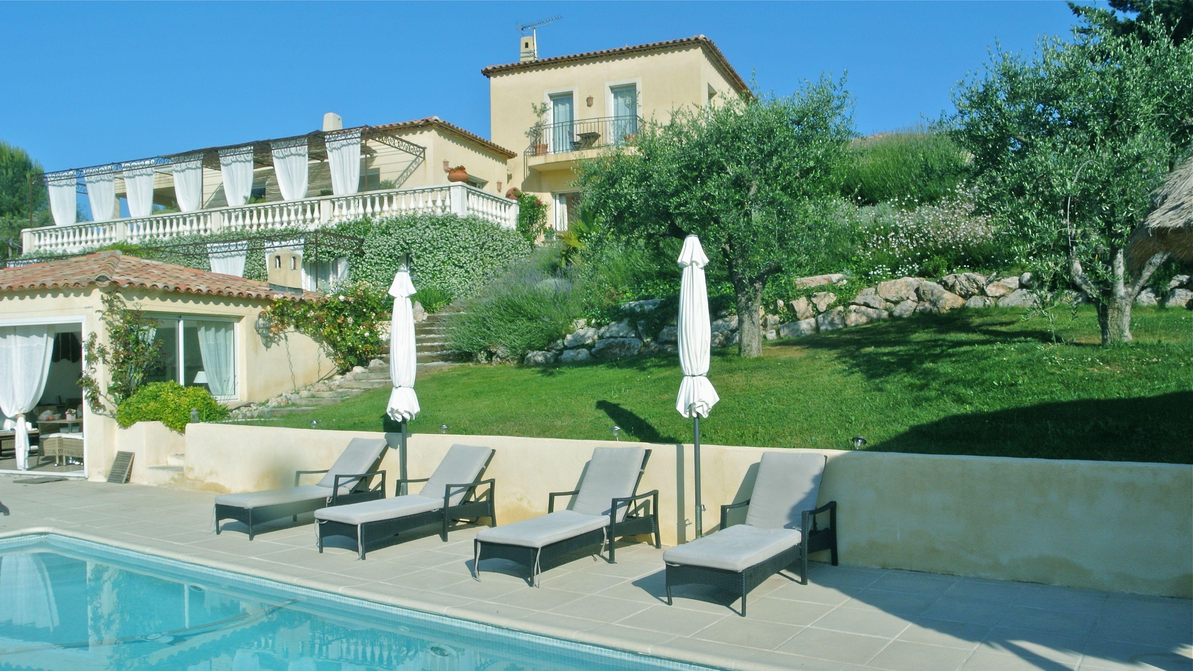 Kilauea Bed & Breakfast