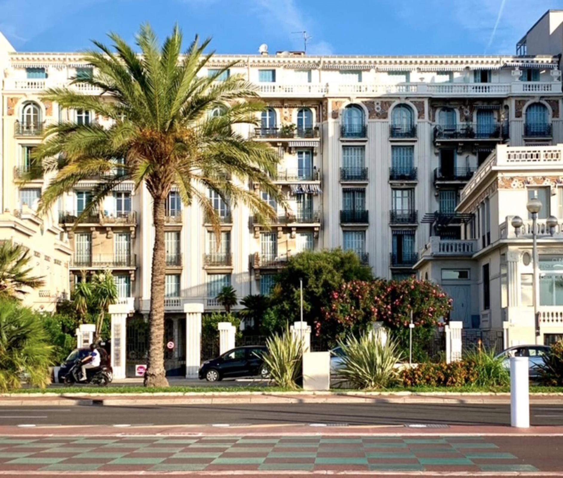 Apartment Bright T3 - Near The