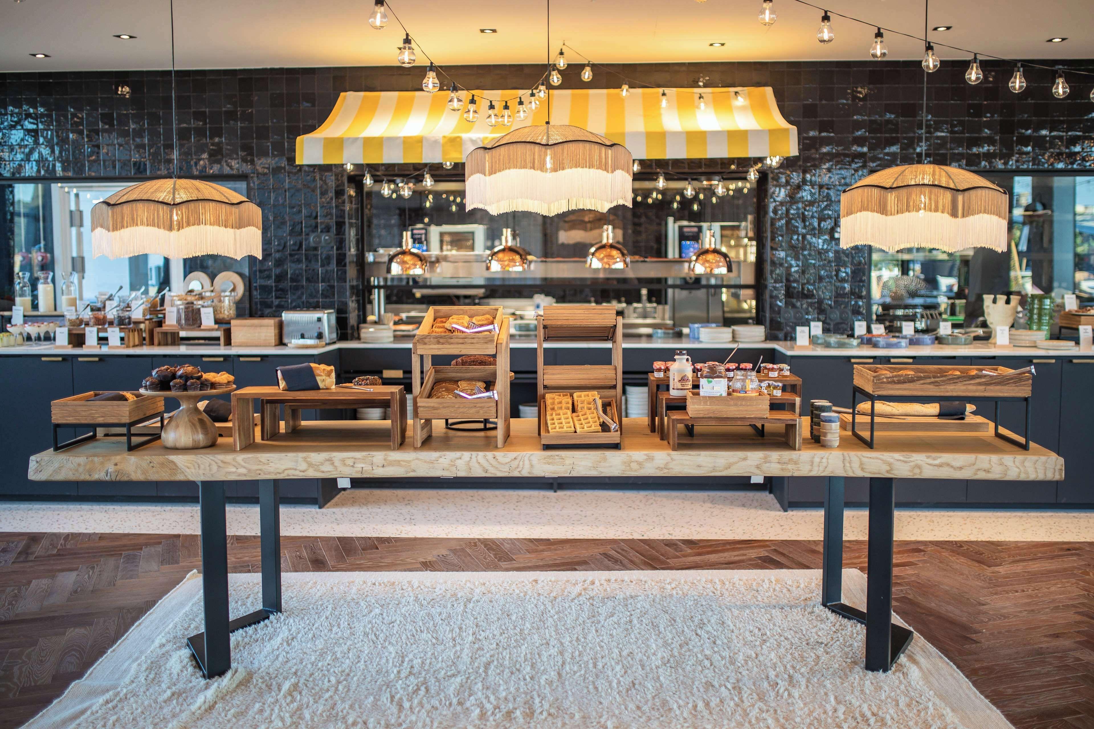 Doubletree By Hilton Centre Iconic Hotel 4*