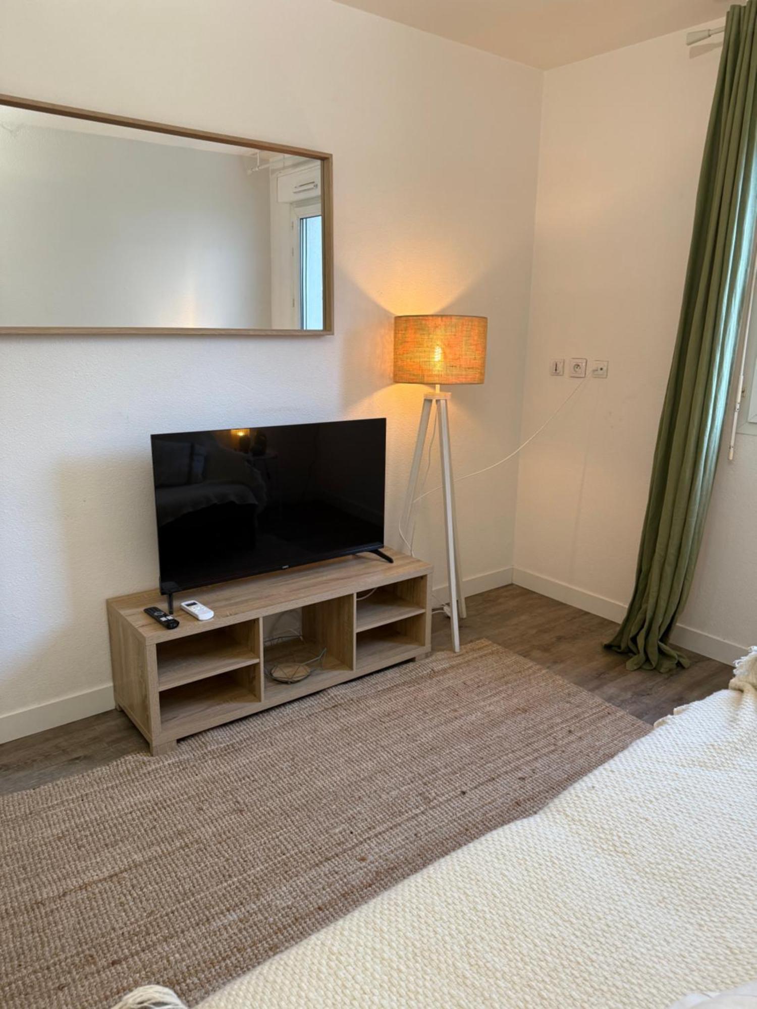 Rue Barberis Apartment *