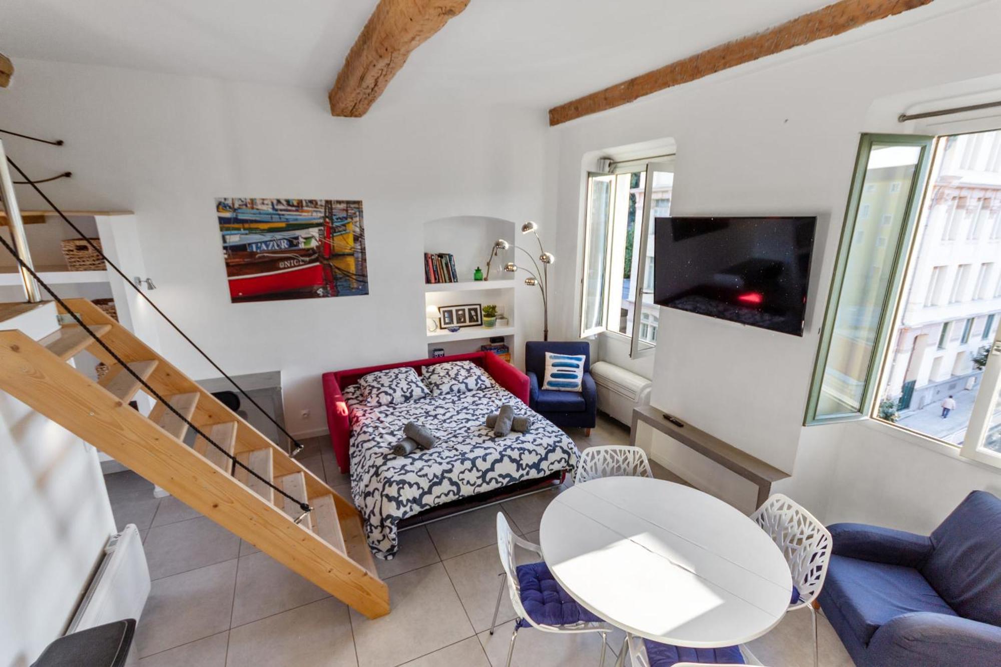 Le Garibaldi - Centre - Bright - Ac