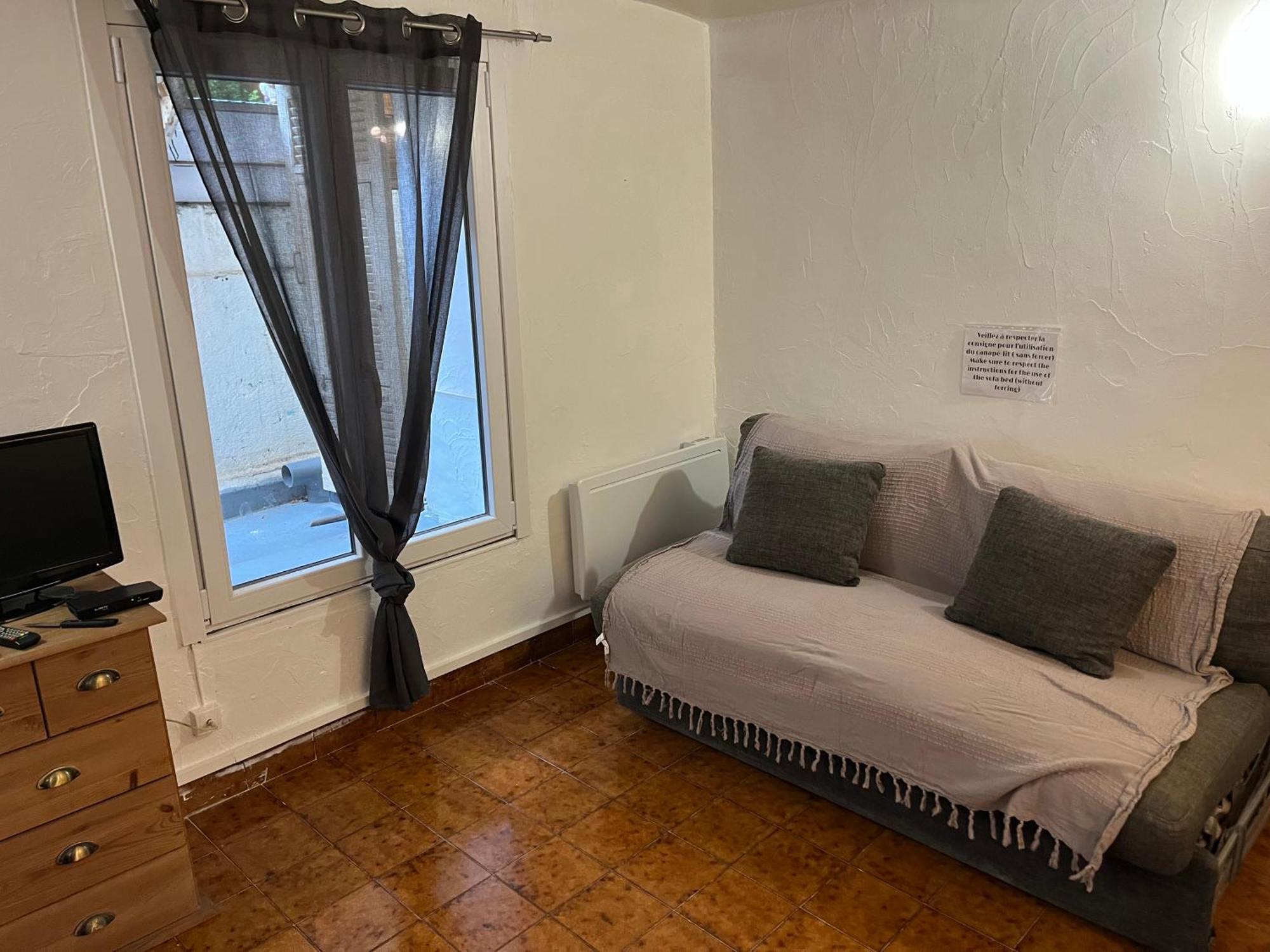 Entresol 1,2 Kilometre De La Promenade * Nice