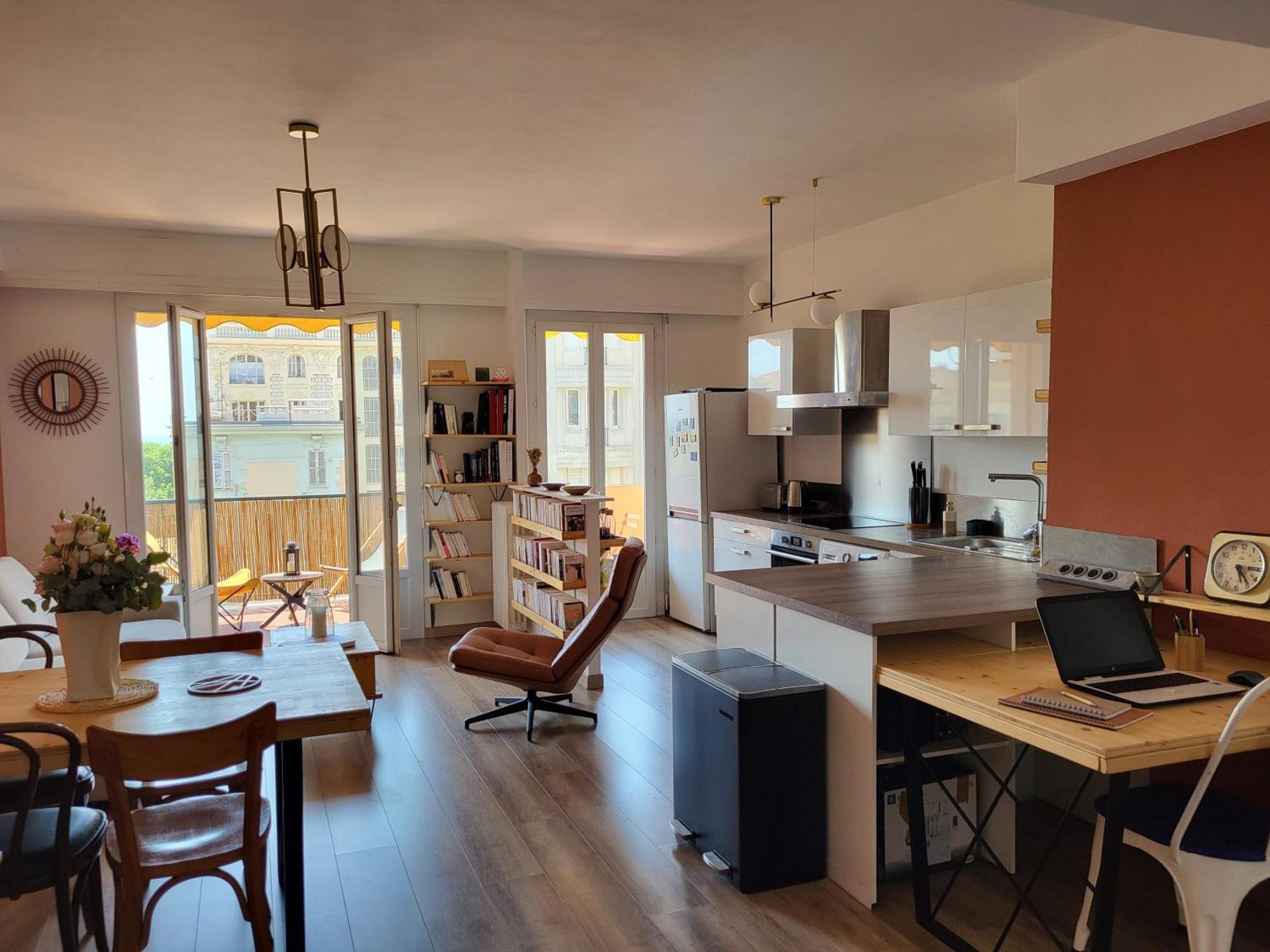 Apartment 2p Cosy Avec Terrasse, Vue & Plages A Pied *