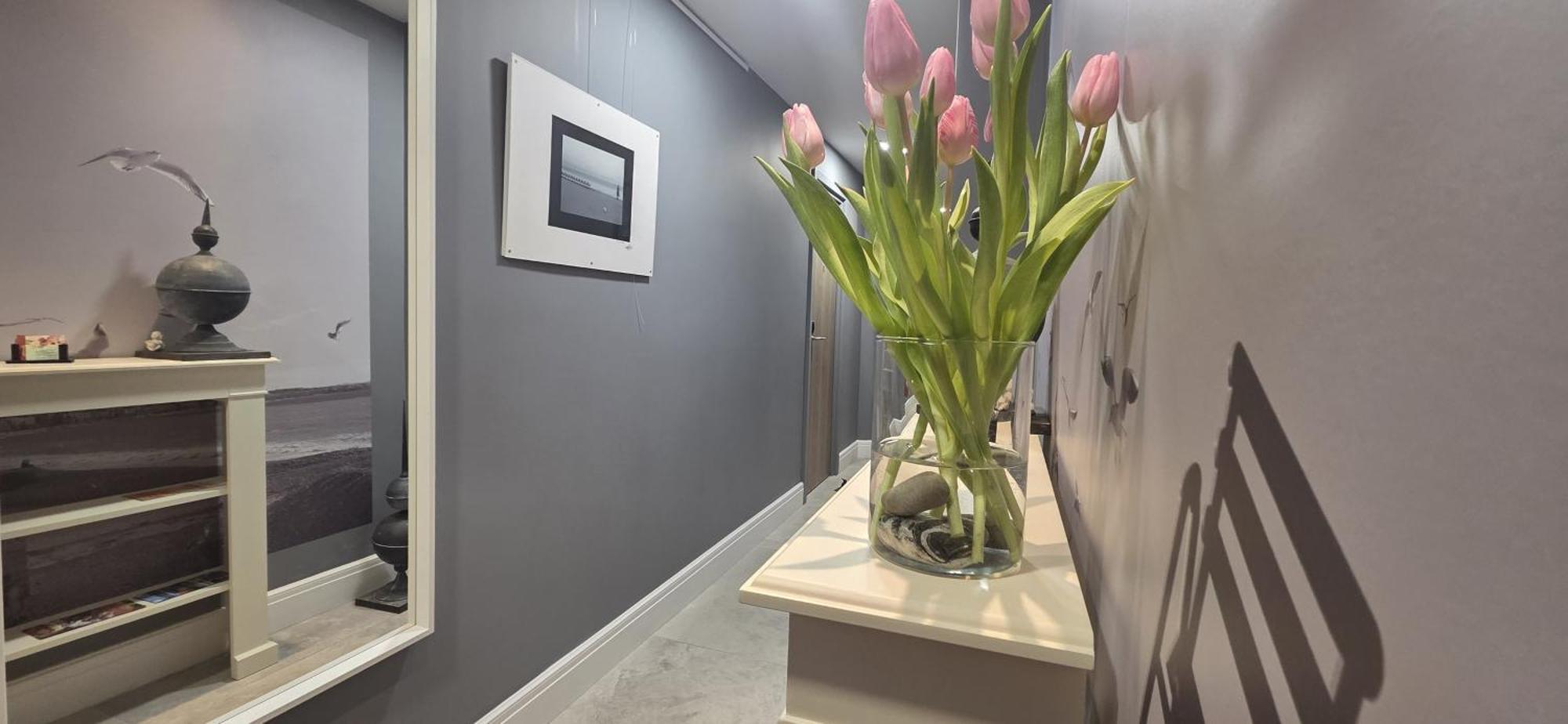 Hotel Le Petit Trianon Et Le Charme Des