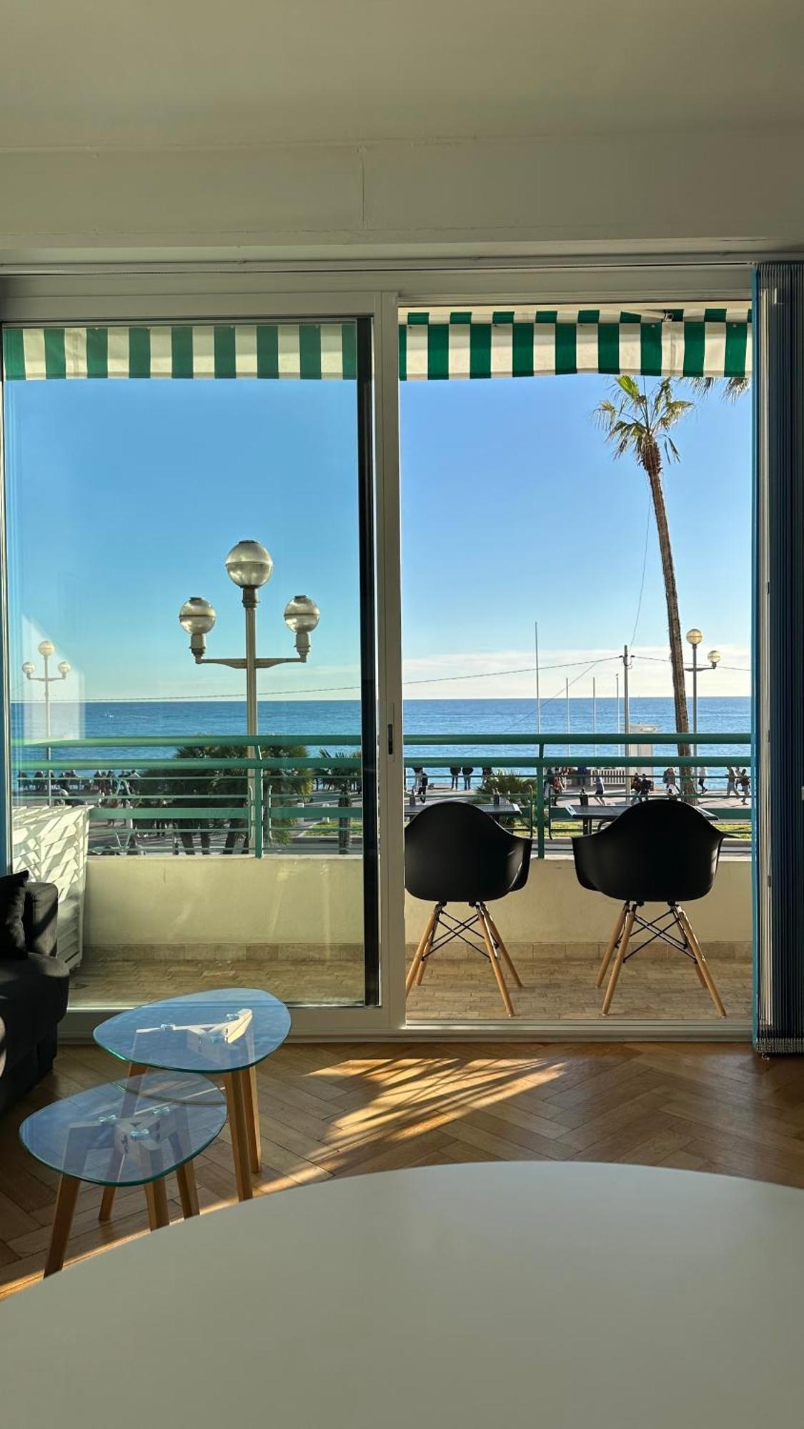 Carre D Or Face A La Apartment *