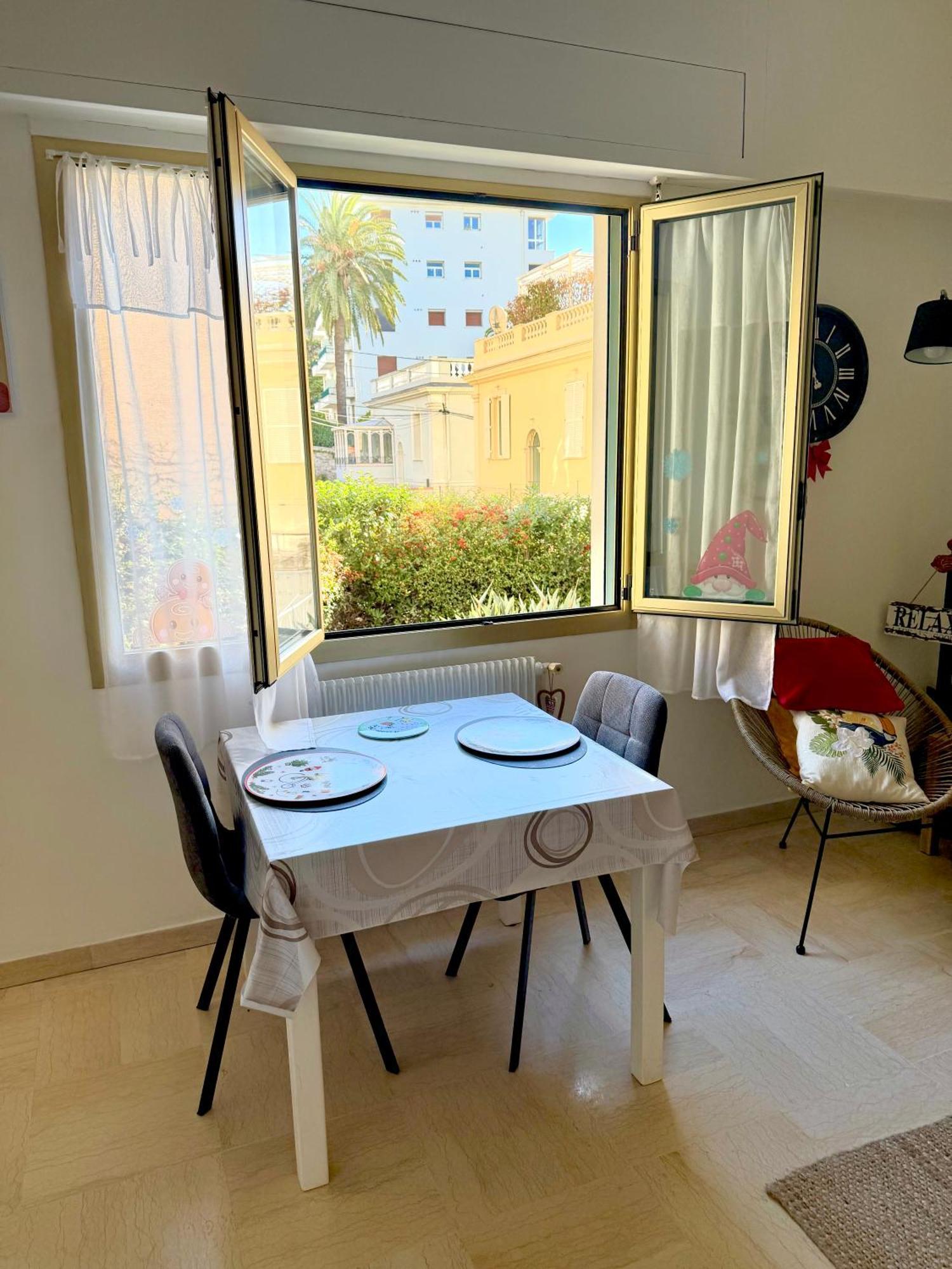 Apartment En Bord De Nice