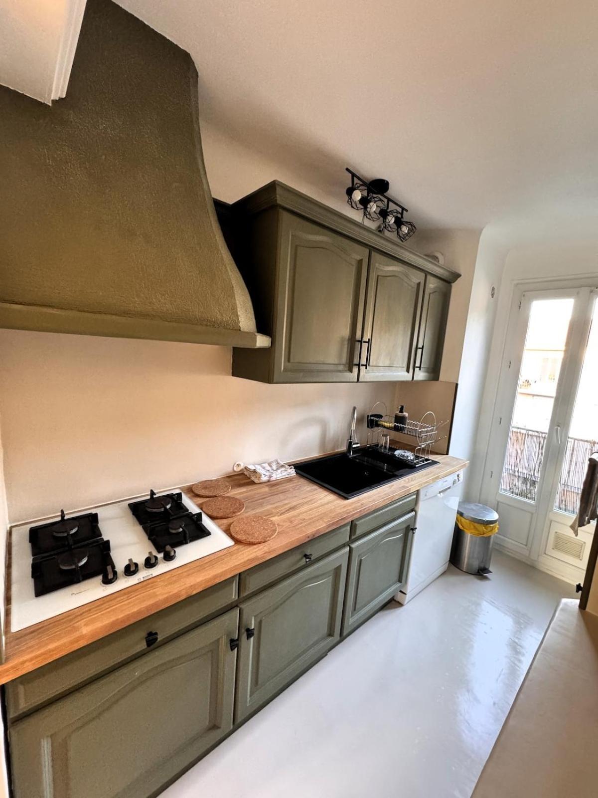 Spacieux/paisible 5 Pièces En Plein Coeur De Appartement