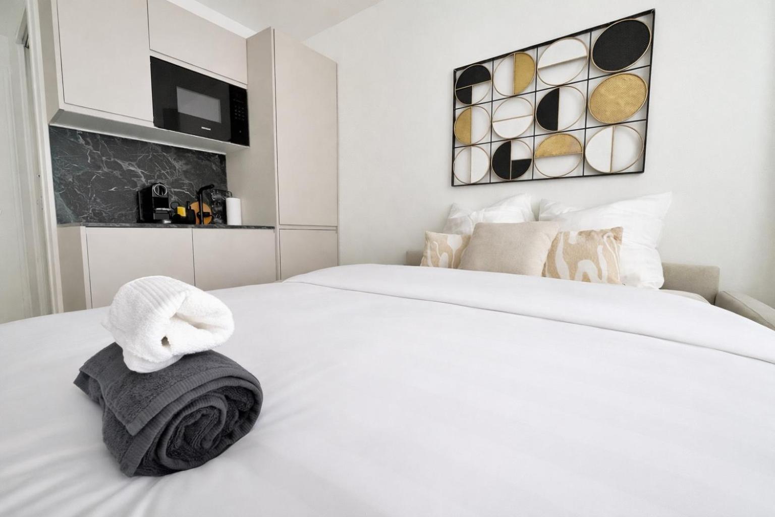 Sur La Promenade Des Apartment