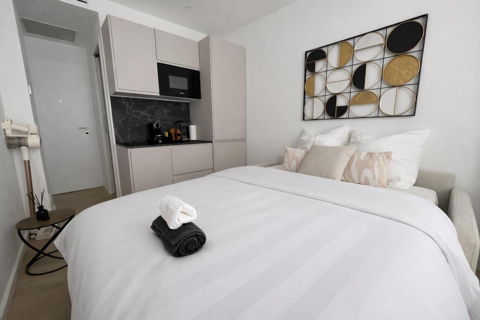 Sur La Promenade Des Apartment *