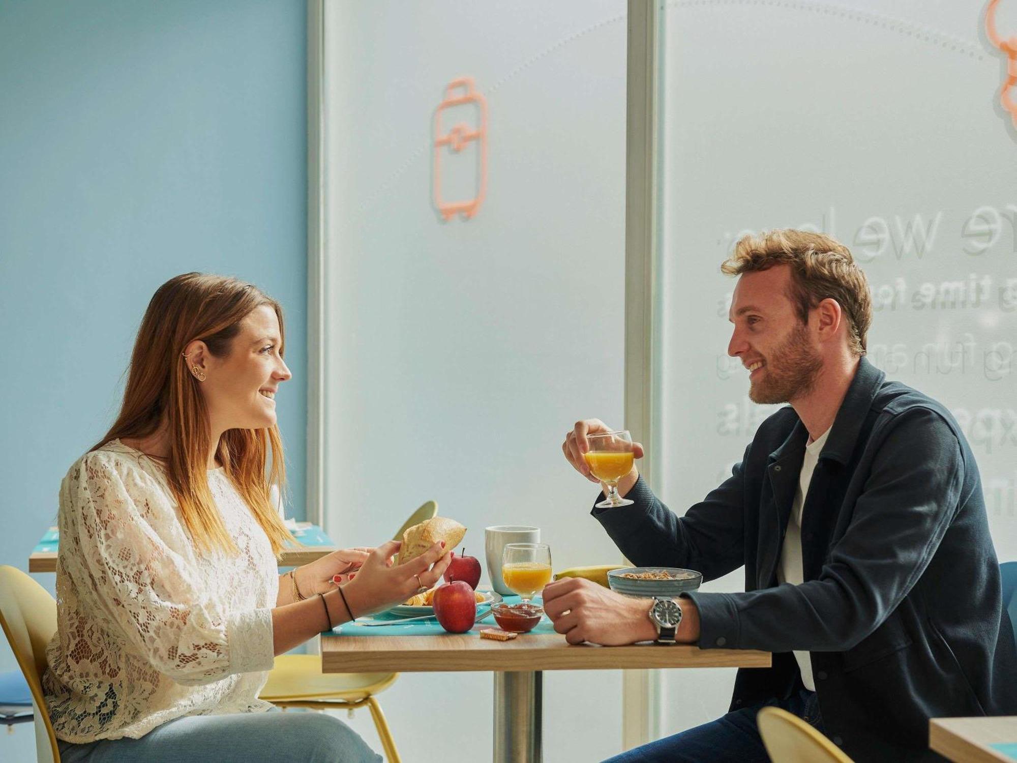 Adagio Access Magnan