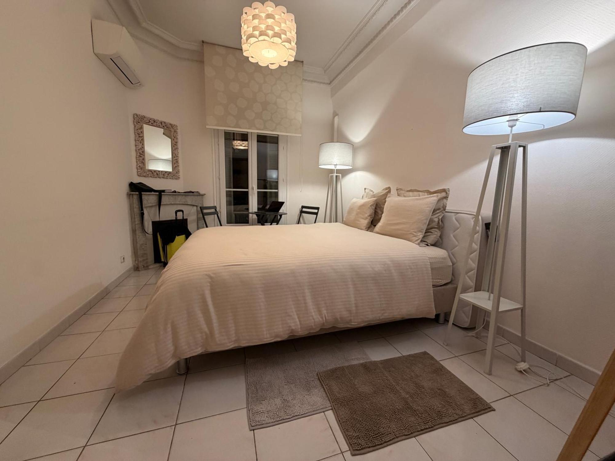 Apartment Palais Catherina 3 Pieces Et Commerces Rivoli *
