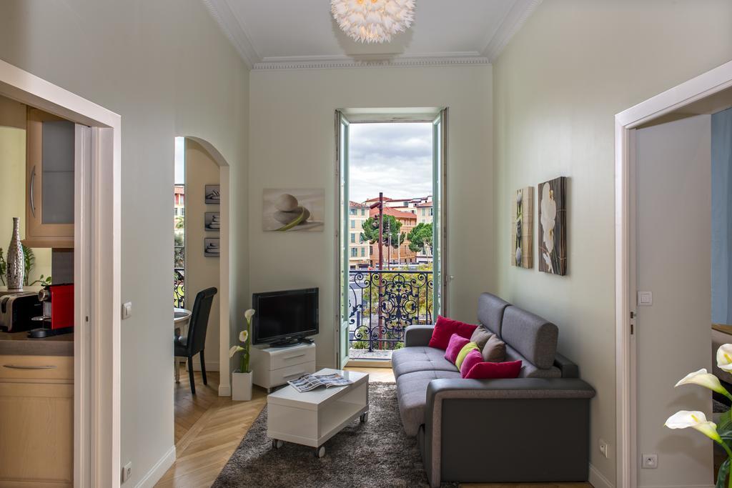 Apartment Aston - Centre Massena