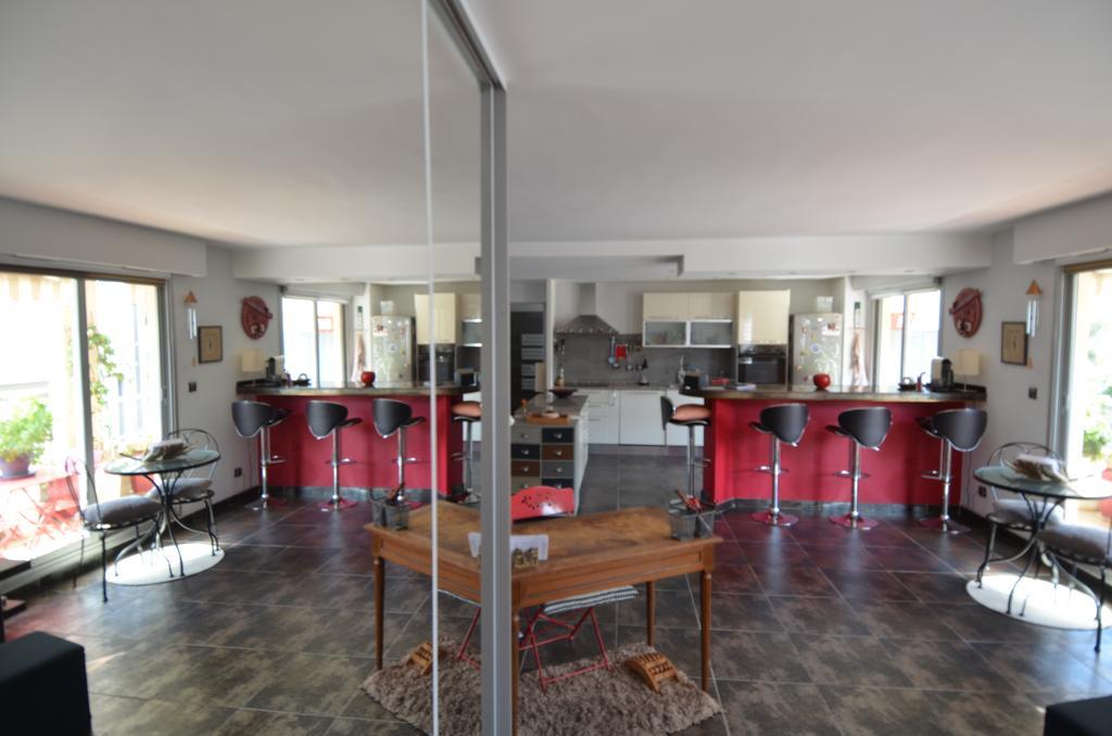 Rouge Indien Apartment