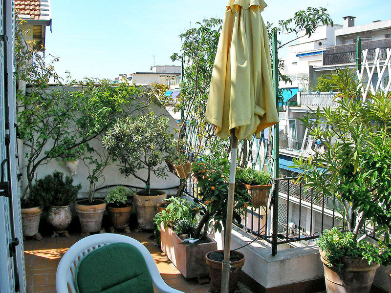Hotel Piron 2*