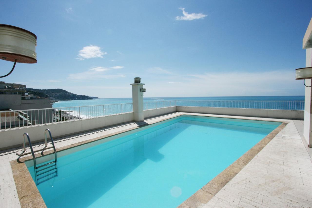 Promenade - Royal Luxembourg Promenade *