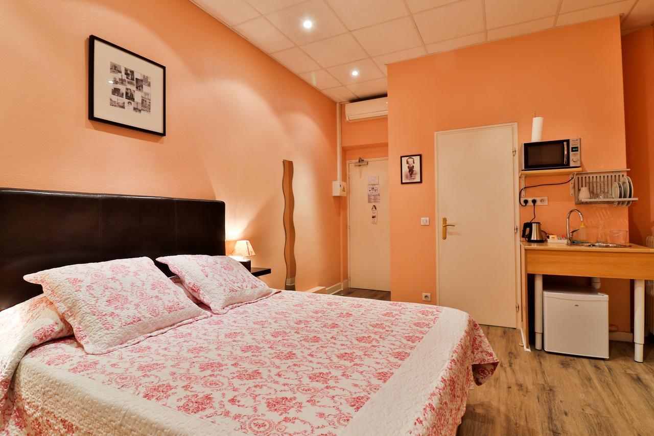 Victor Hugo Hotel 2*