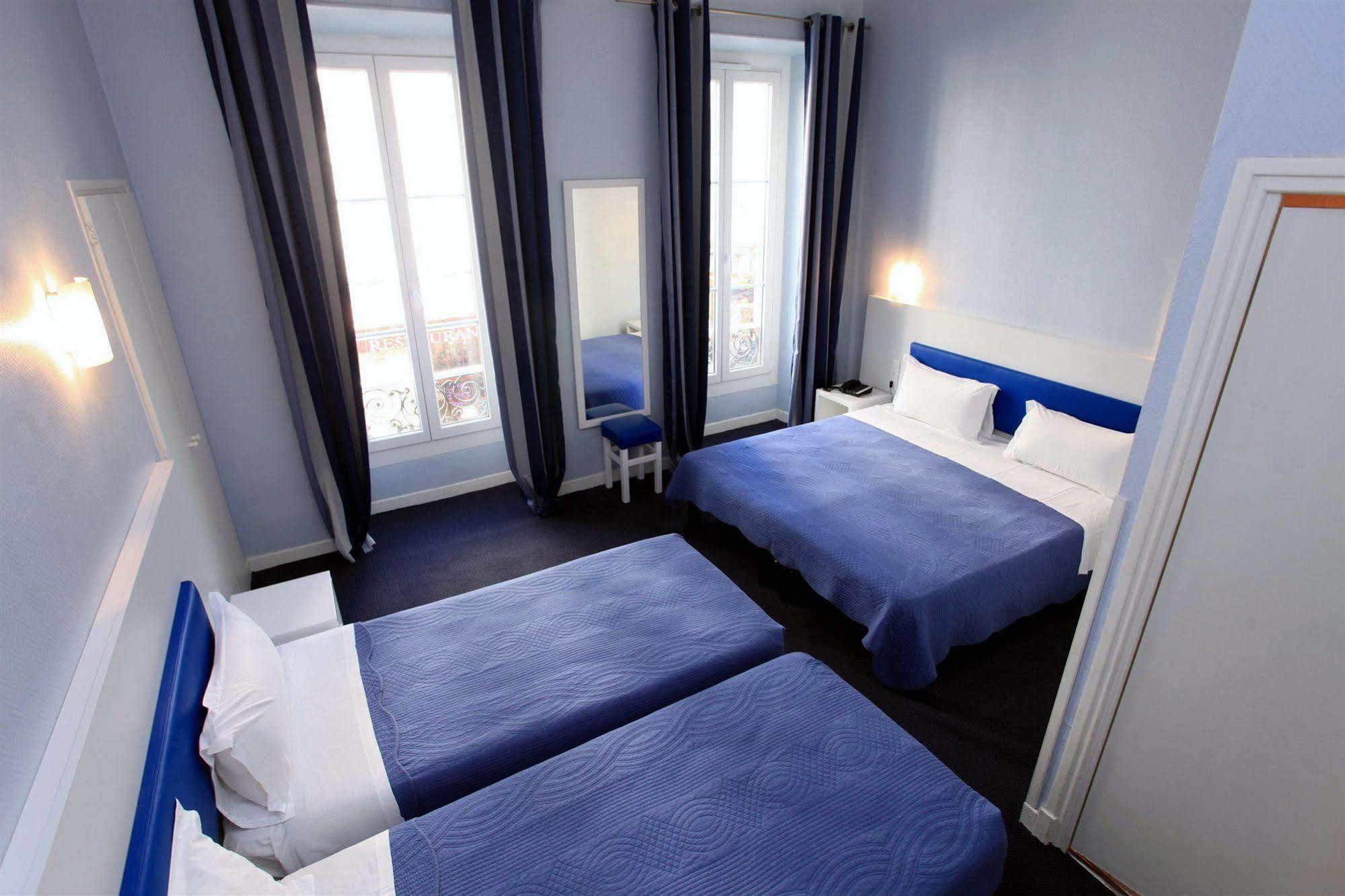 Hotel 66