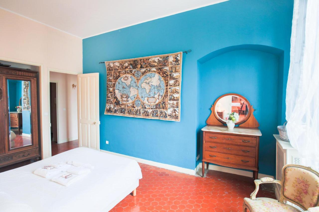 Etoile Ap1007 By Riviera Homes