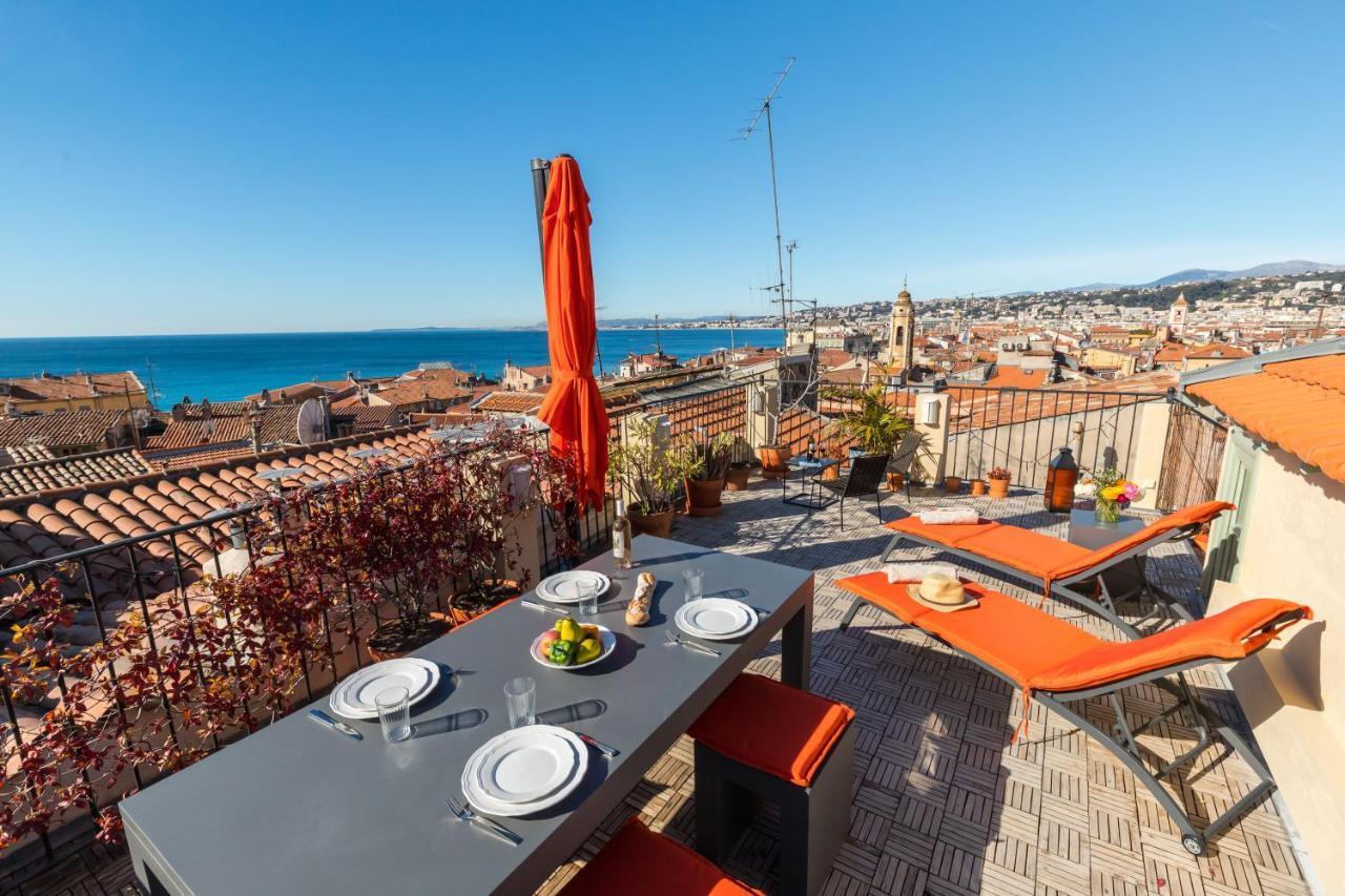 Le Chateau - The Beautiful Sight In Old Town, Private Terrace Apartment