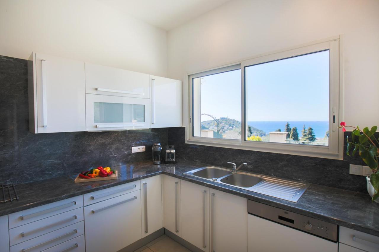 Villa Vinaigrier Hills Vi3086 By Riviera Homes