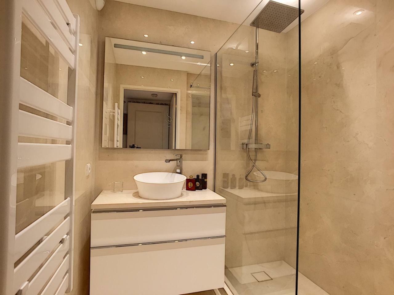 Apartment Nestor&jeeves - Harmonie Terrasse - - Free Parking Nice