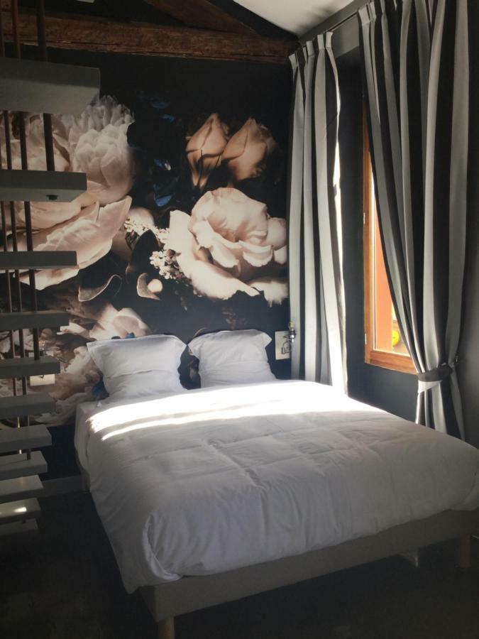 Bed & Breakfast With A Vue 3*