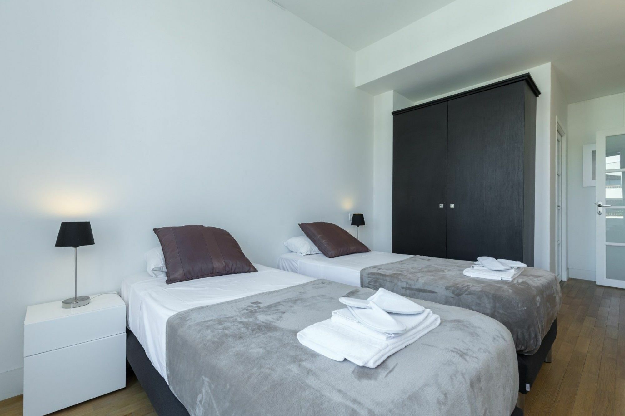 Nestor&Jeeves - Les Aigles - Very Close Sea - Top Floor - Luxurious *